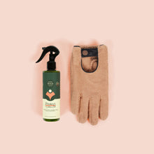 Load image into Gallery viewer, We The Wild Proud Plant Mum Leaf Health Kit